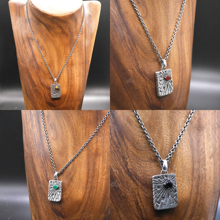 シルバーペンダントトップ　RYOKU