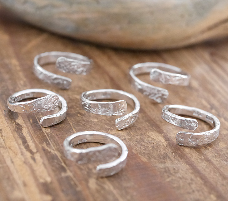 RYOKU　ハンドメイドシルバーリング  傷テクスチャー  hand made silver ring