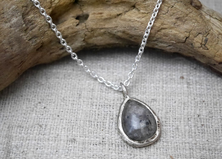 ガーデンクオーツ　ペンダントトップ