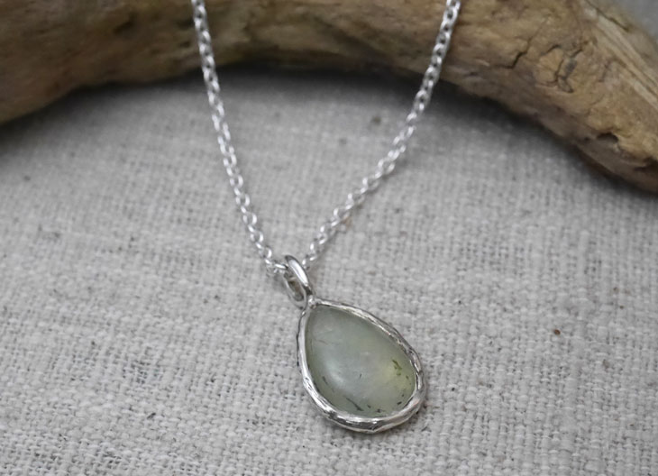 プレナイト　ペンダントトップ