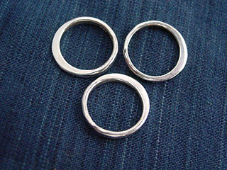 TUZUMI たたき3連リング